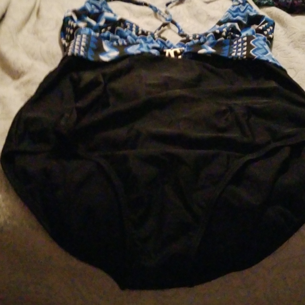 One piece bathing suit